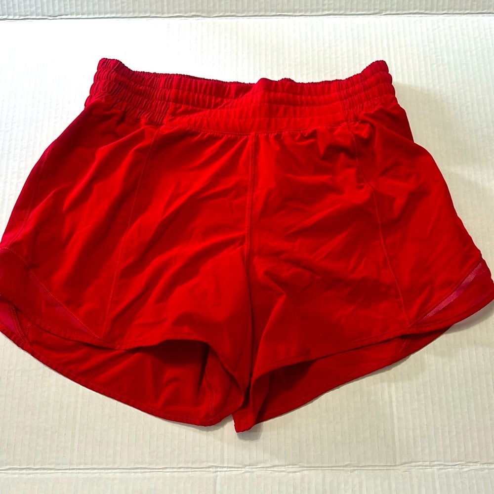 Lululemon Women’s Hotty Hot High Rise 4” (6)